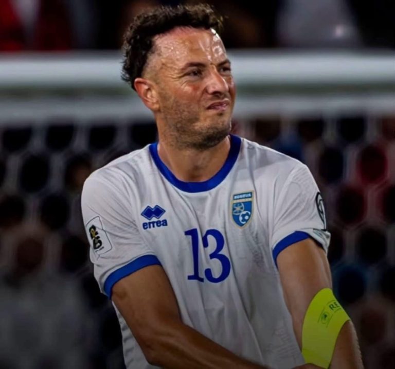 Veteranët e futbollit reagojnë pas tërheqjes së Amir Rrahmanit